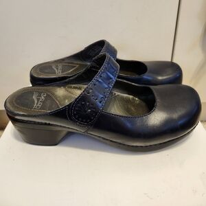 Dansko "Solitaire" Black Leather Mary Jane Backless ClogsSize 10/40 Ret.$145